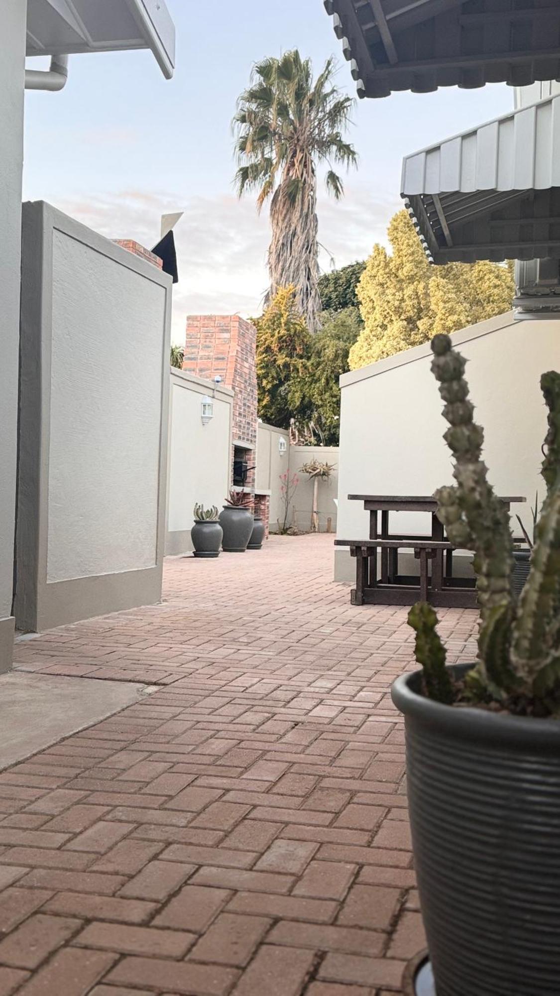 Upper Room Guesthouse Kirkwood Exterior photo